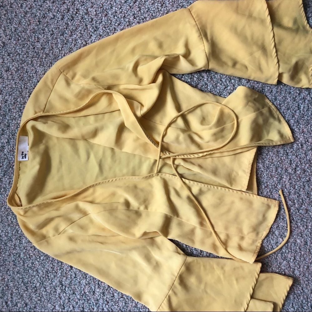 revolve long sleeve tie crop top